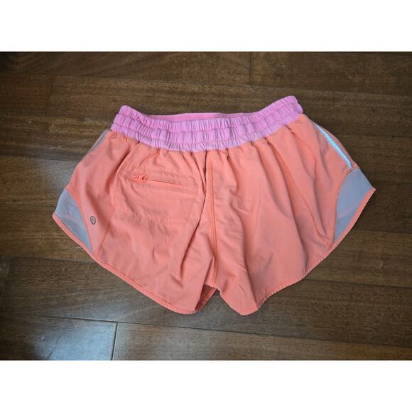 Lululemon Women’s Shorts Size 6 - Picture 3 of 4